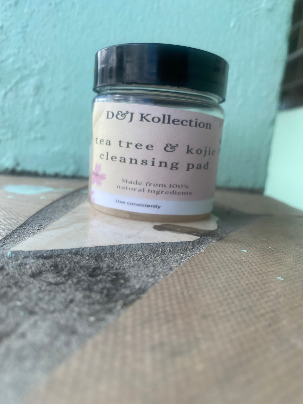 NEW! Turmeric Cleansing Pads

Brighten • Cleanse • Glow Naturally

Say goodbye to dull skin! Our Turmeric Cleansing Pads are packed with powerful natural ingredients that help fade dark spots, remove buildup, and leave your skin glowing.