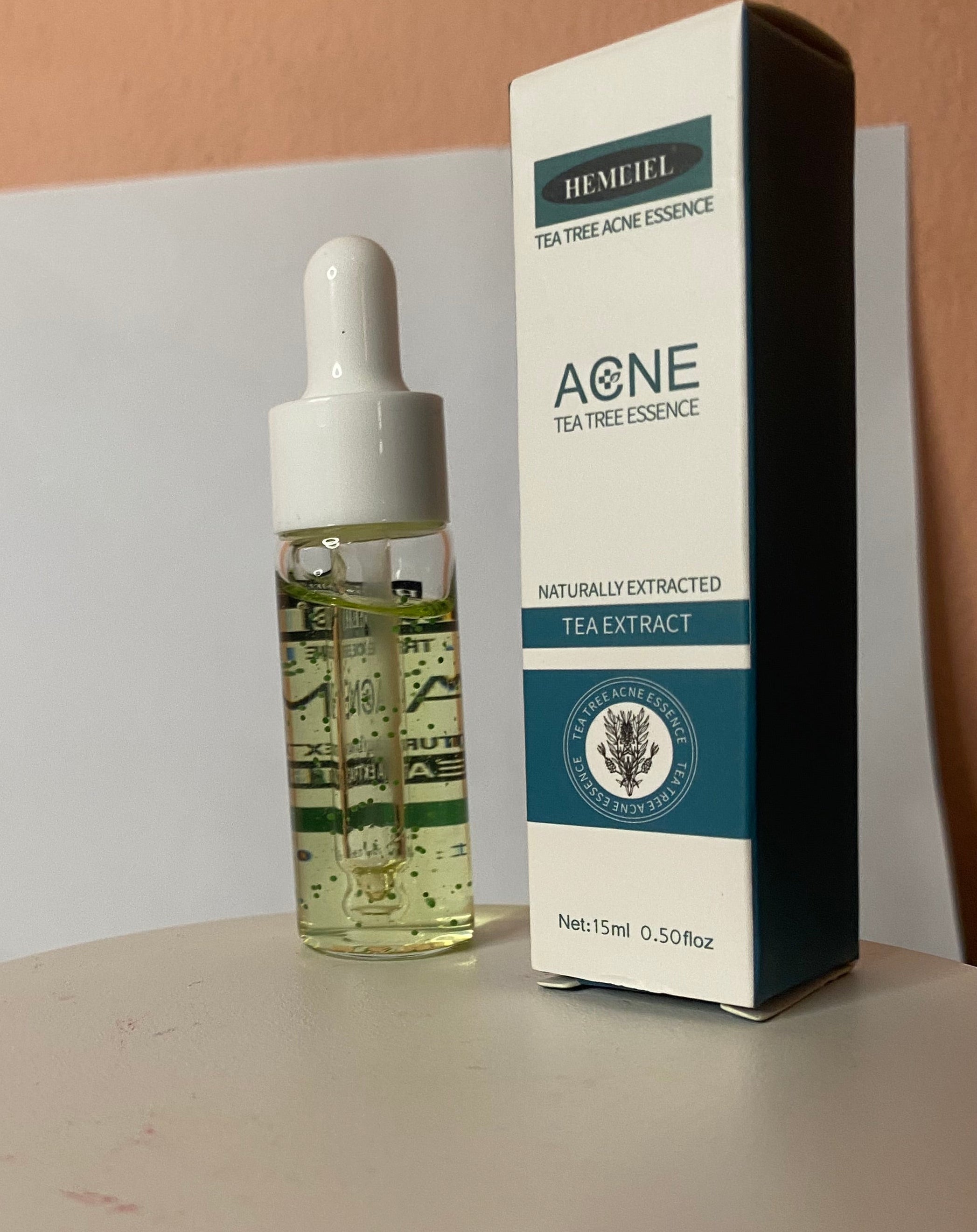 Tea Tree Essential Serum — Purify, Balance & Restore

Give your skin a powerful boost of clarity with our Tea Tree Essential Serum. Formulated with concentrated tea tree extract, this lightweight serum penetrates deep into pores to purify the skin, ECT