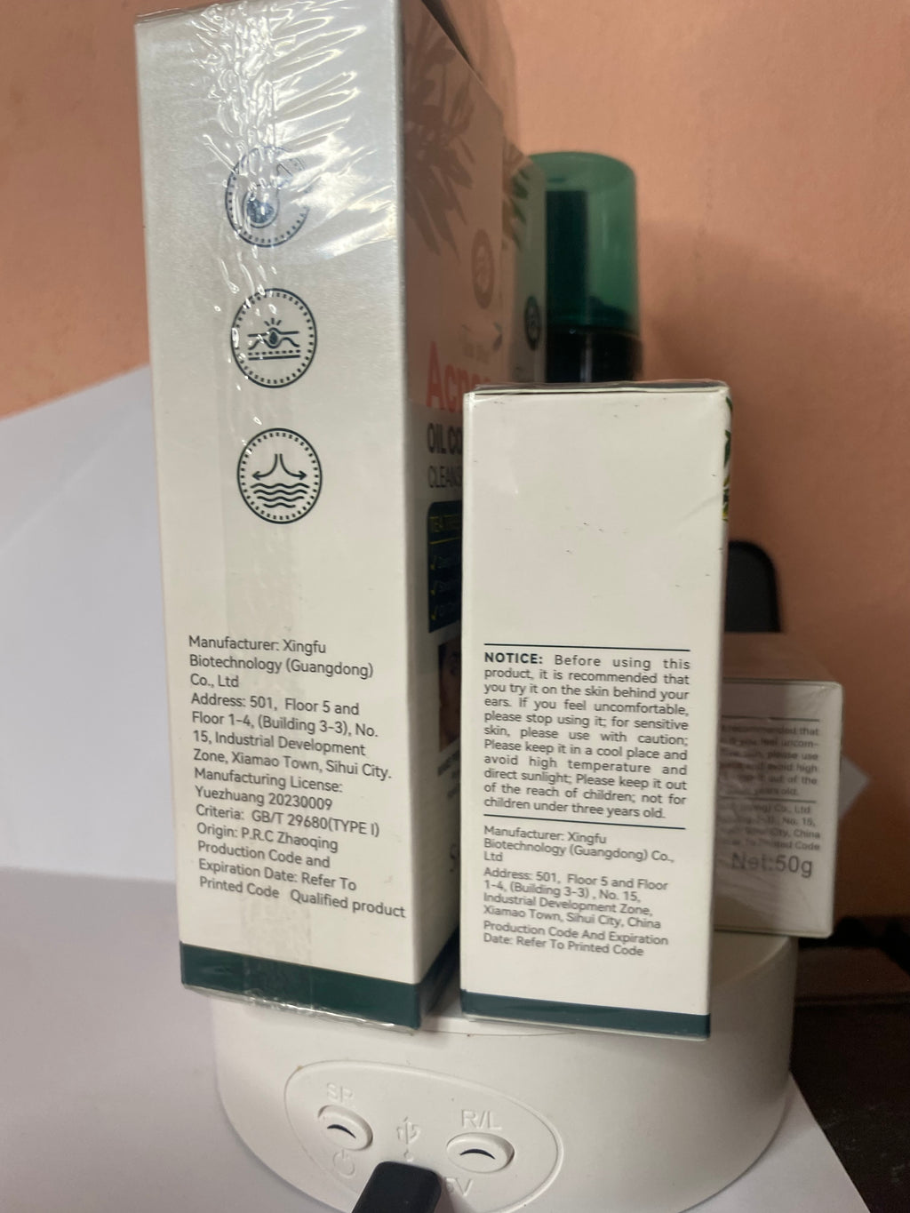 Tea Tree Acne Line — Clear, Calm & Confident Skin

Meet the ultimate skincare system designed to fight breakouts from every angle. Our Tea Tree Acne Line uses the power of natural tea tree extract to purify pores, reduce acne, control oil ECT